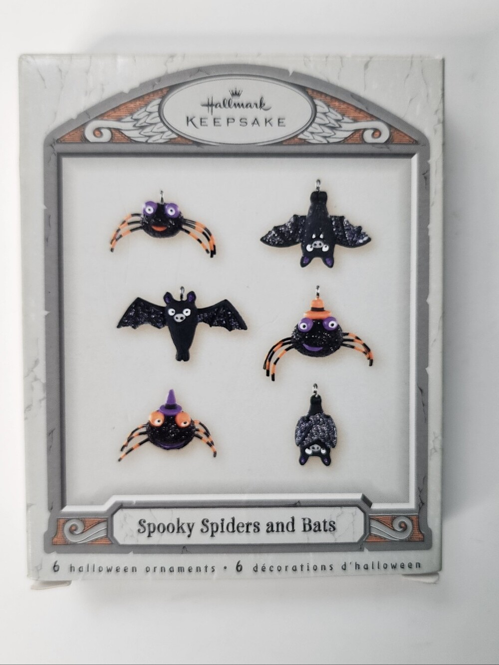 HALLMARK Set of 5 Spooky Spiders and Bats Miniature Halloween Ornaments READ